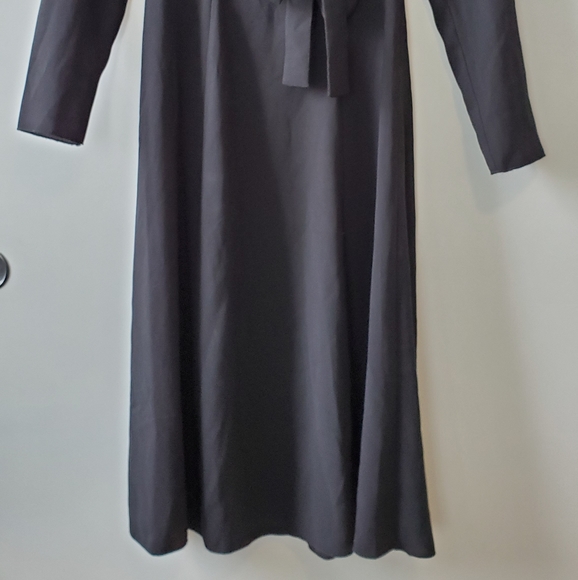 Aritzia Wilfred Black Tie Front Midi Dress - Picture 4 of 8